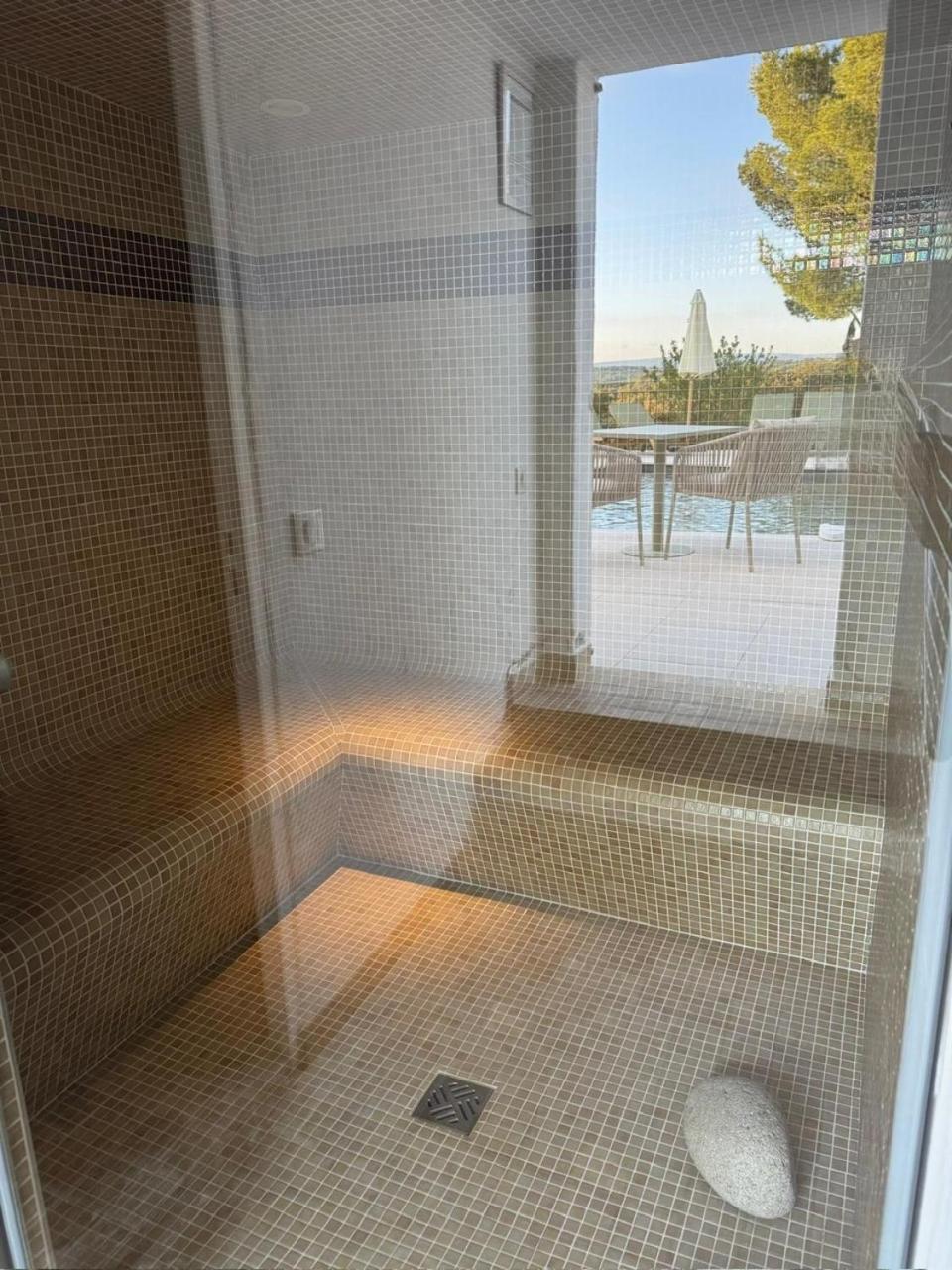 La Cle Des Champs, Boutique Hotel & Spa - Le Mas De Garrigon Roussillon en Isere Exteriér fotografie